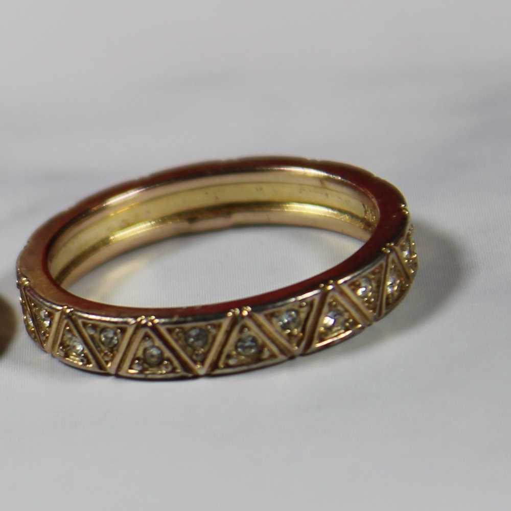 (3) Super Adorable Stackable Rings - Picture 4 of 12